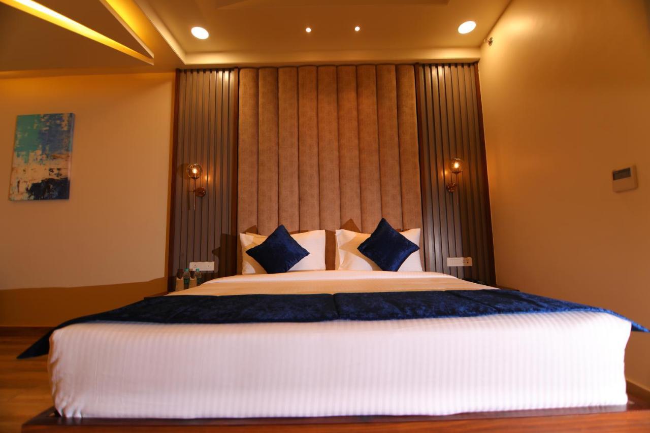 The Forest Hill Hotel Haridwār Buitenkant foto