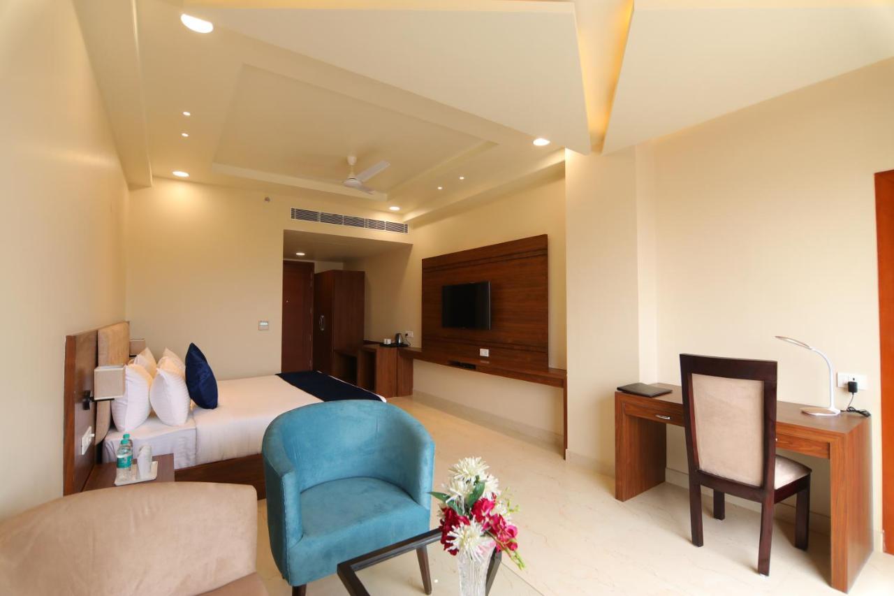 The Forest Hill Hotel Haridwār Buitenkant foto