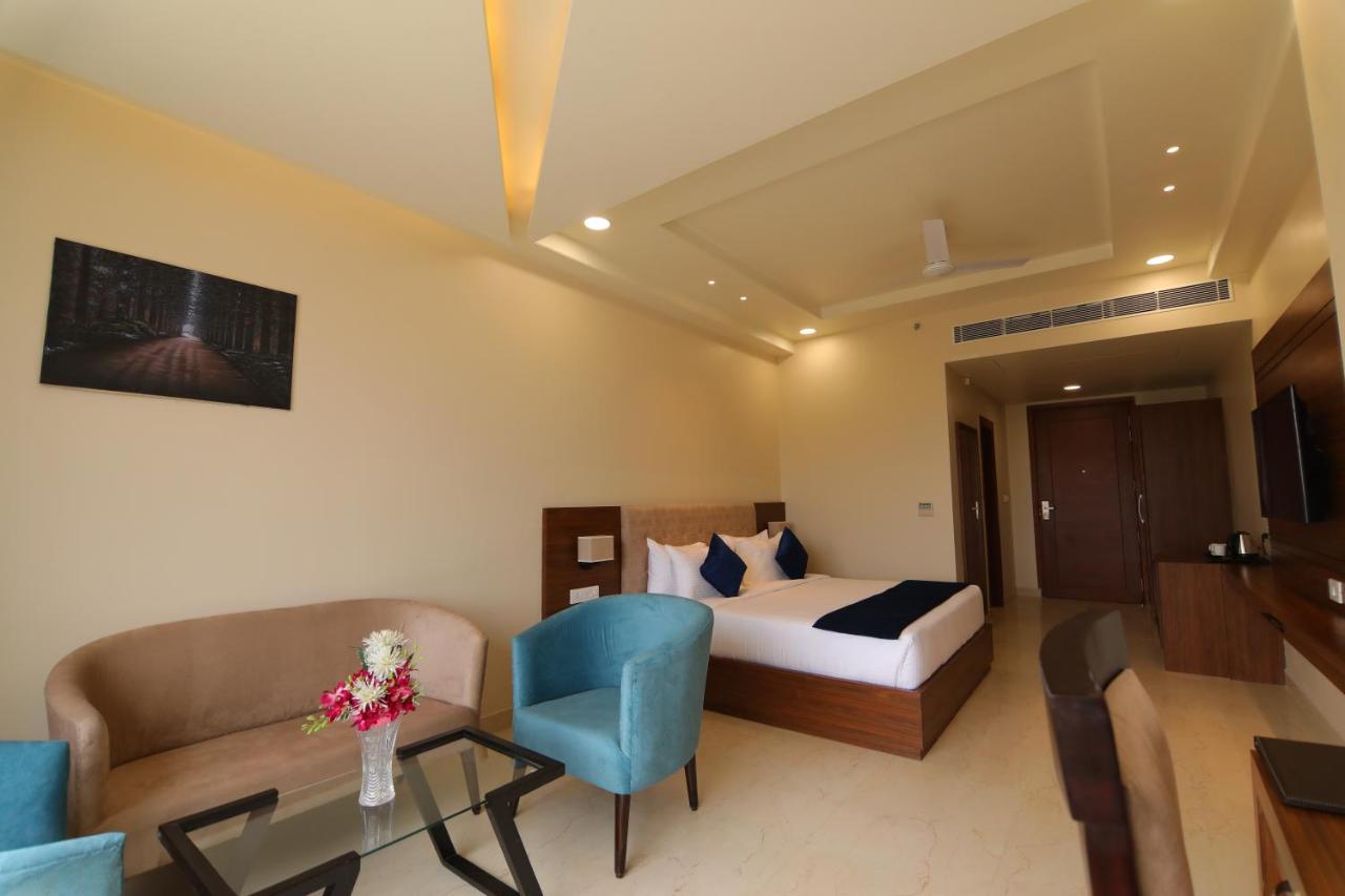 The Forest Hill Hotel Haridwār Buitenkant foto