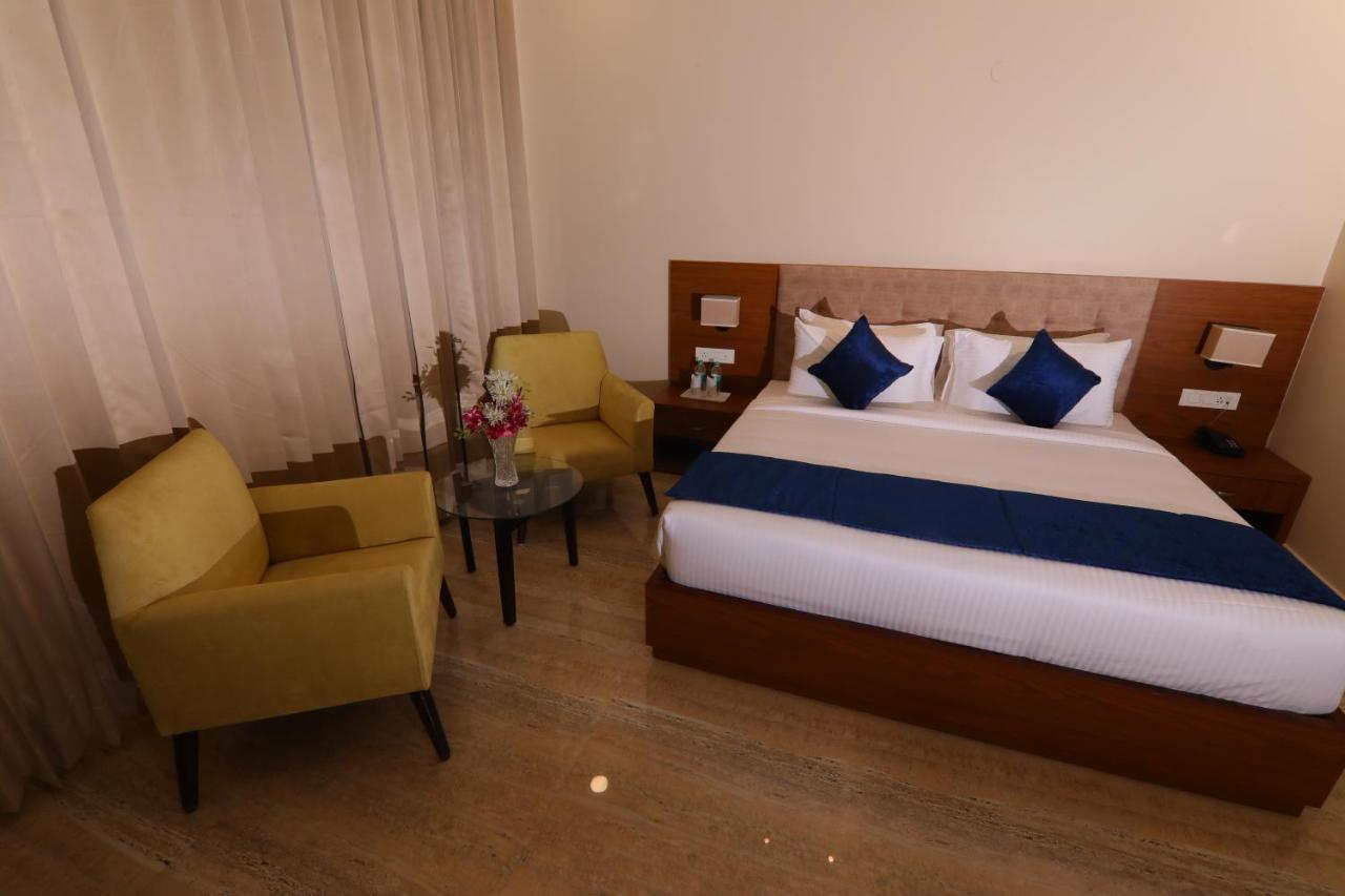 The Forest Hill Hotel Haridwār Buitenkant foto