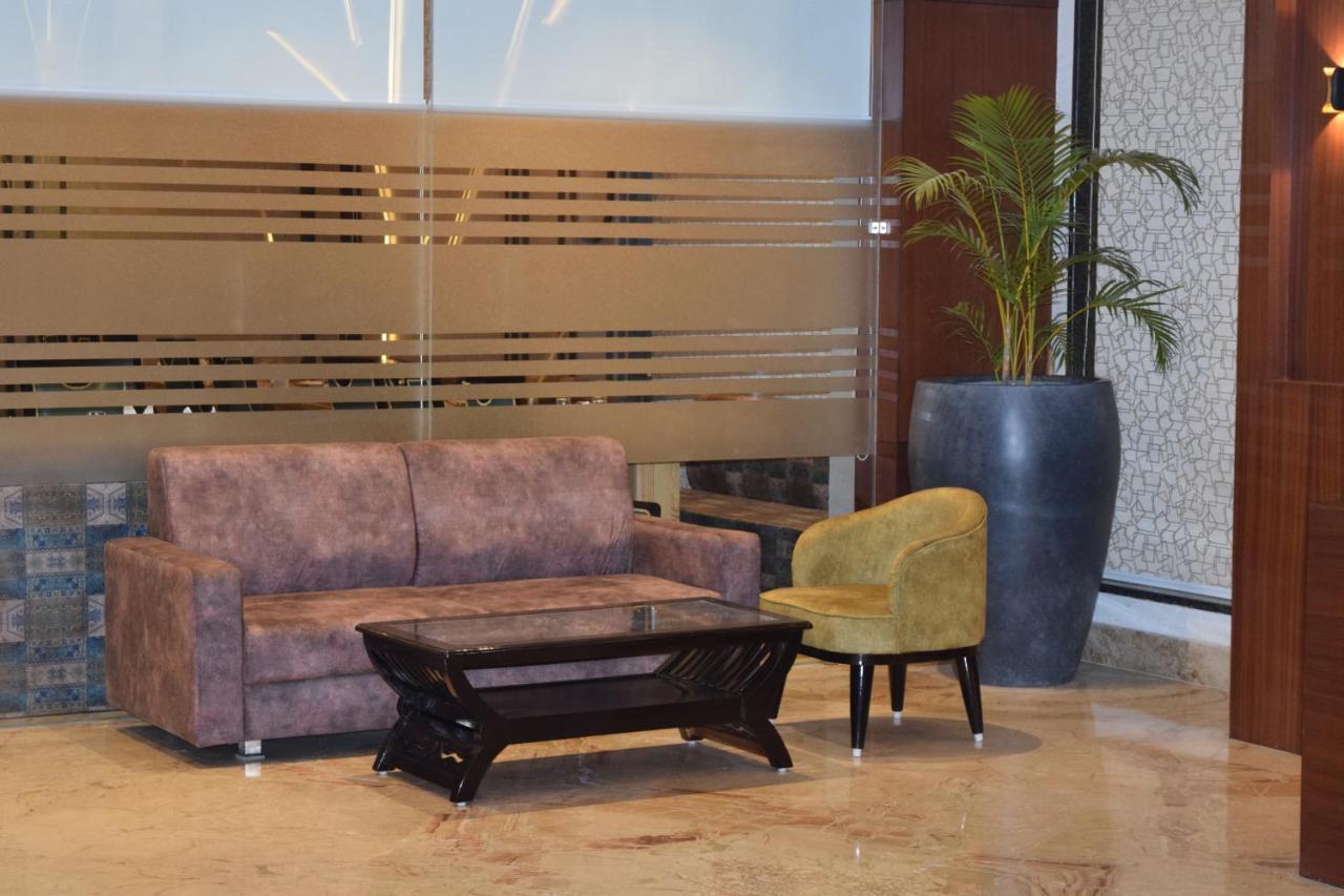 The Forest Hill Hotel Haridwār Buitenkant foto